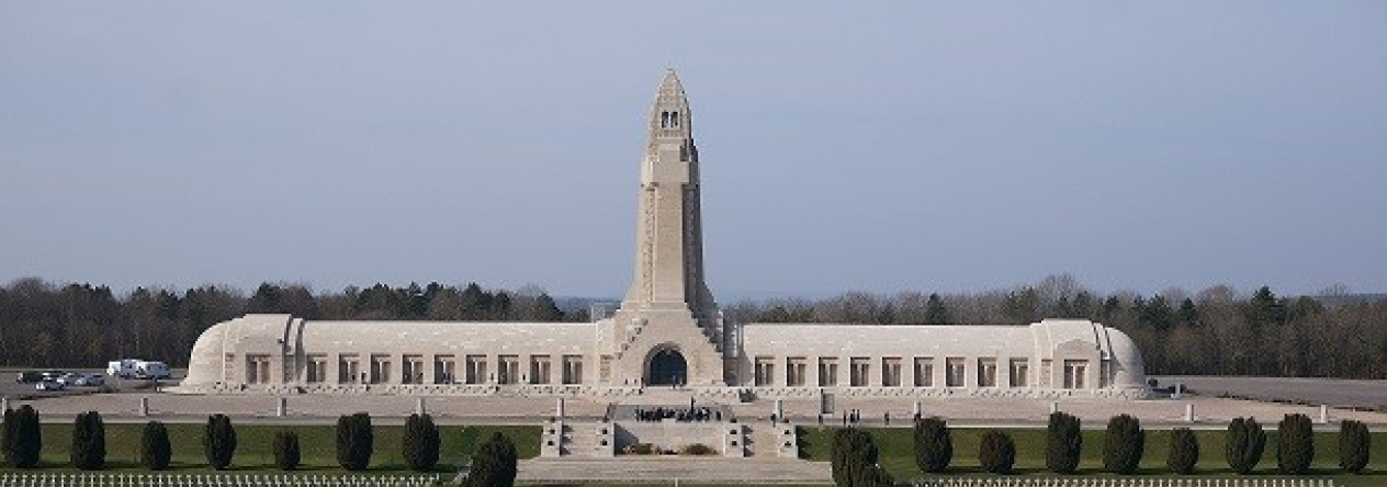Národní pohřebiště Fleury-devant-Douaumont a bajonetový příkop (Máza)