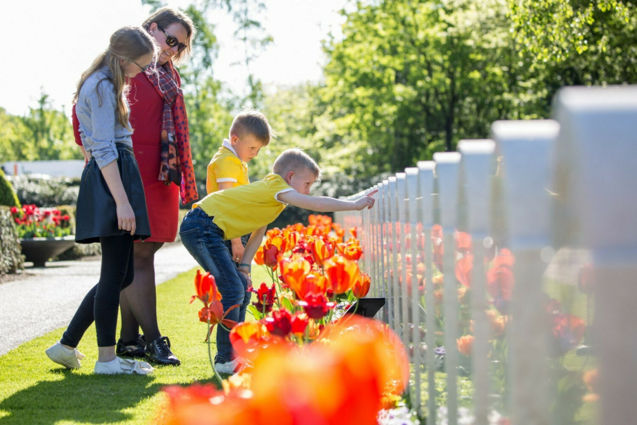 Adopce válečných hrobů vnáší další aspekt do bohatého komunitního života v Nizozemsku