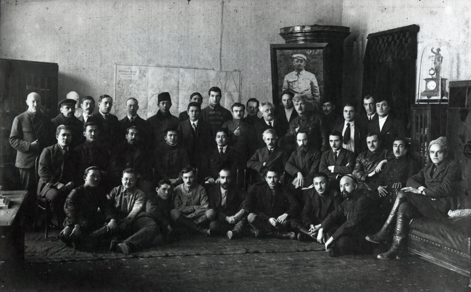 Členové první vlády Turkestánské autonomní sovětské socialistické republiky 1918