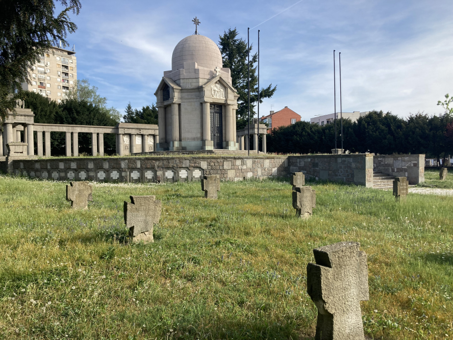 Rakousko-uherský vojenský hřbitov v areálu bělehradského hřbitova Novo groblje